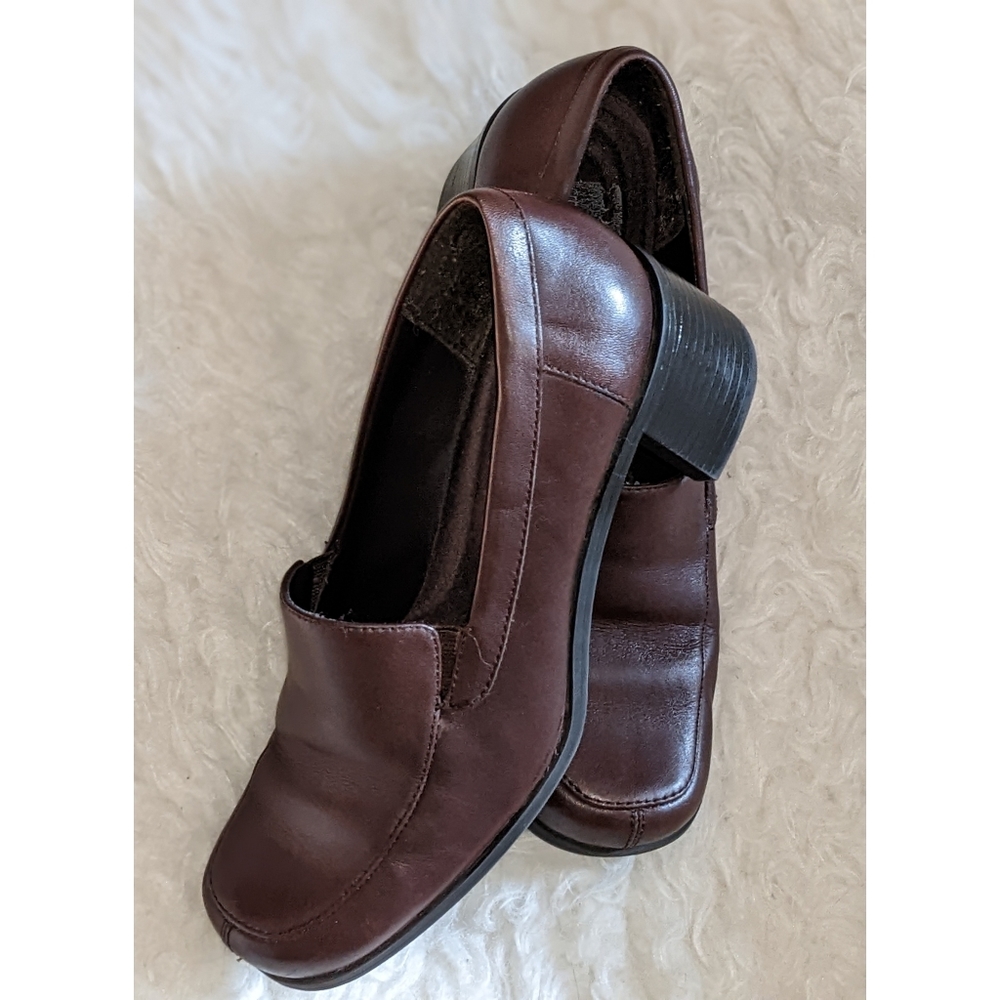 Croft & Barrow | Chantal Shoes Brown Leather Upper Slip On Heeled Size 6 M